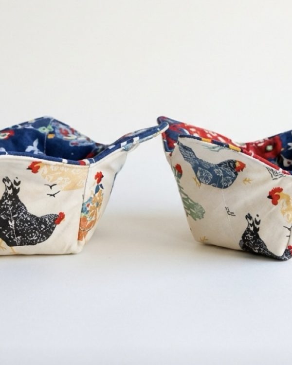 Reversible Chicken Print Bowl Cozies